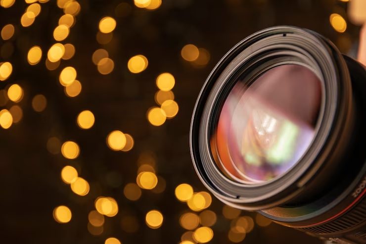close-up-professional-camera-lens