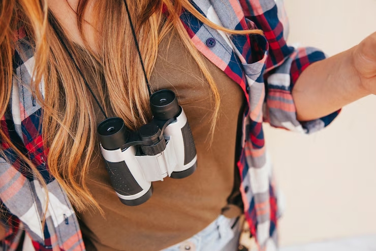 traveler-s-binoculars